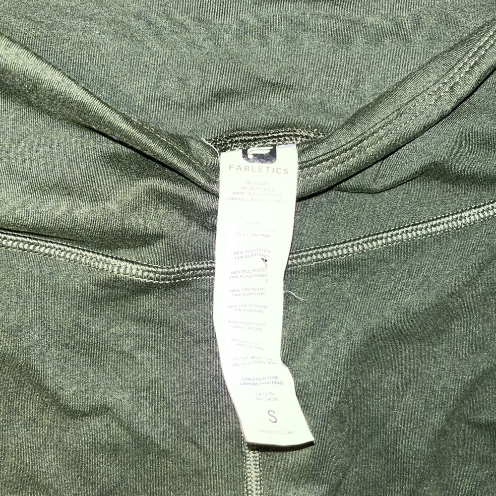 Fabletics leggings - NWOT - Picture 3 of 3